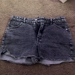 black jean shorts. fits like a kids 14-16. adults that where xs-s can also fit.